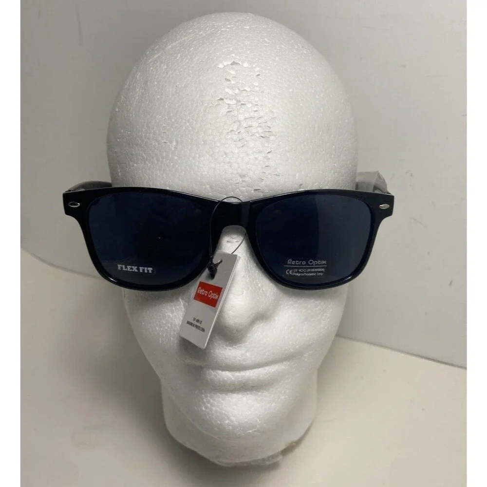Retro Optix Classic Sunglases Plastic Shiny  Black Frames with Gray Lens NWT